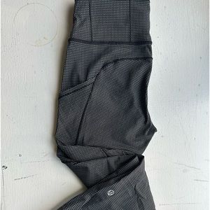 Fast and Free High-Rise Tight 28”length